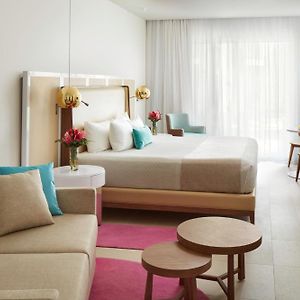 Premium Ocean View Suite